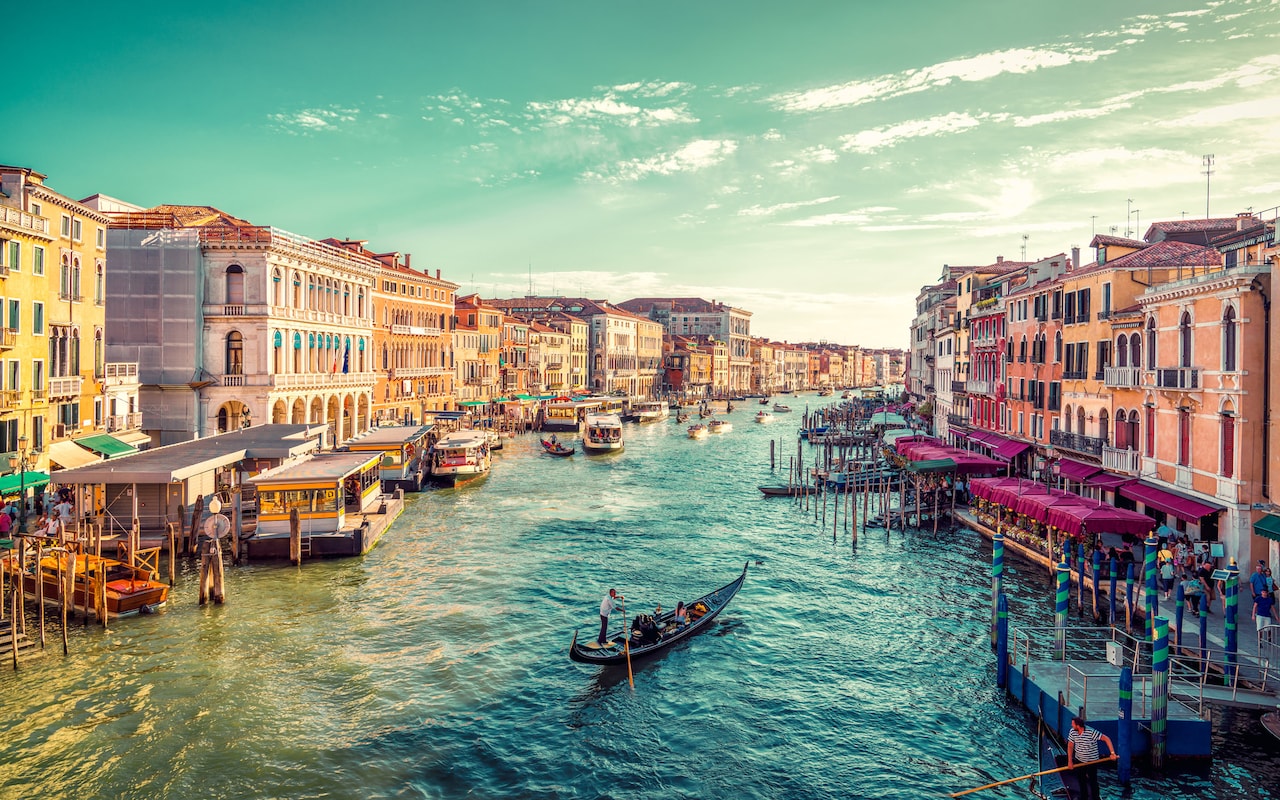 Book Travel Packages to Venice Italy