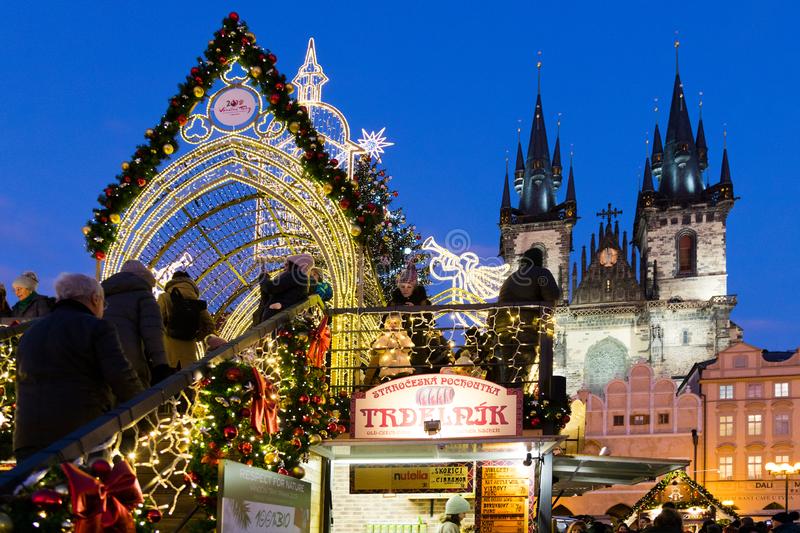 christmas-market-prague -czech-republic